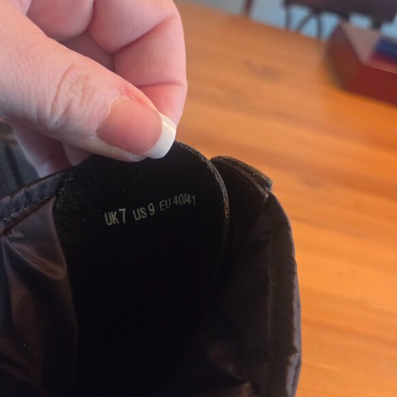 Hunter Original Short Quilted Boots Lace Nylon Puffer Rubber Black Sz 9 Winter - Picture 6 of 8